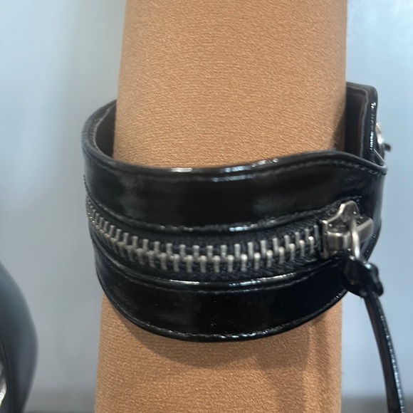 BLACK FAUX LEATHER PUMP, SIZE 7.5, NWOT,METAL HARDWARE AND BUCKLES - Picture 4 of 7